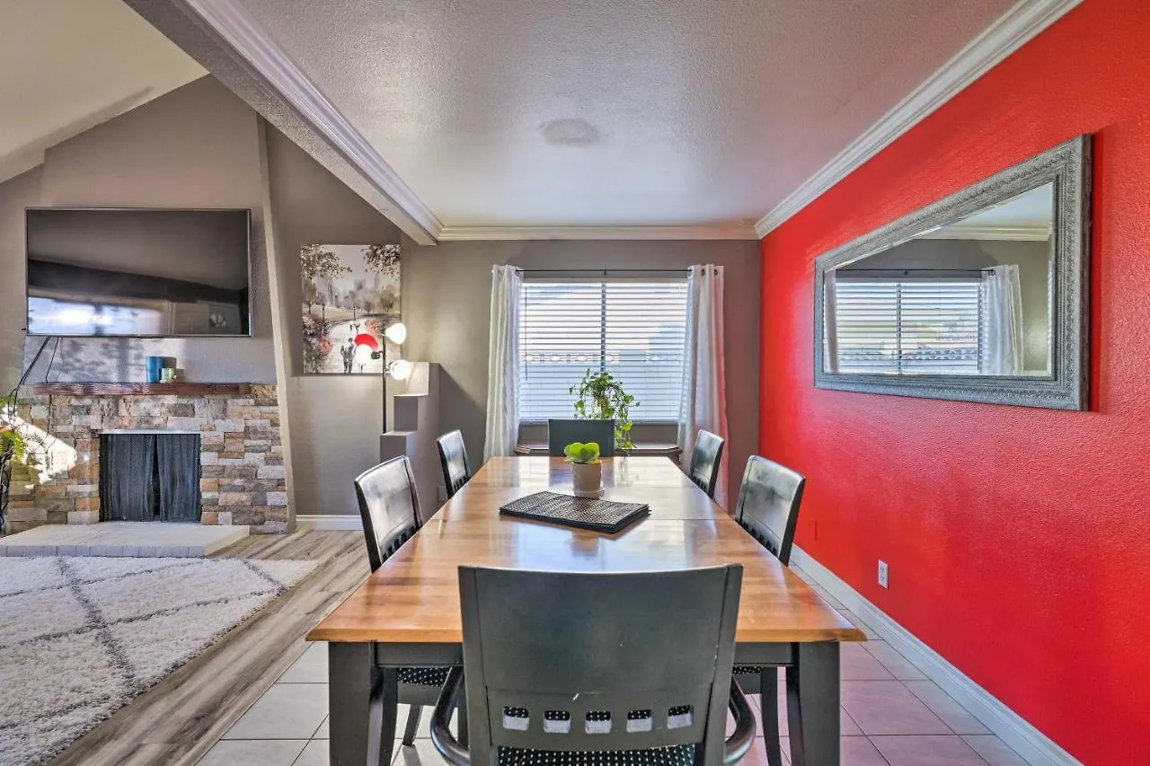 Stylish Home With Pool - 5 Mi To Las Vegas Strip! 0*,  USA