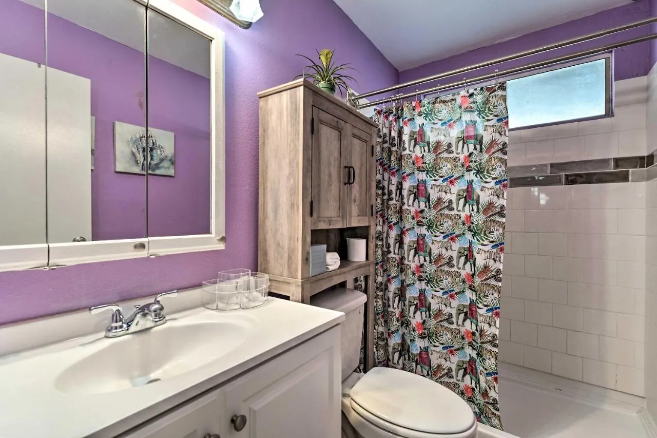 Stylish Home With Pool - 5 Mi To Las Vegas Strip! USA
